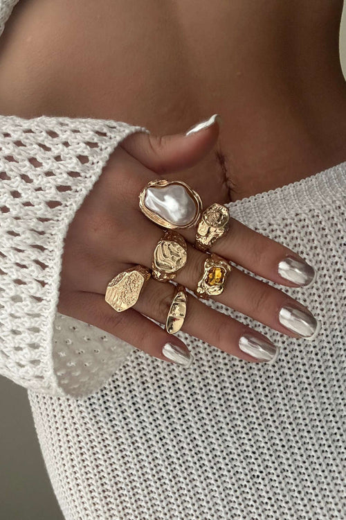 Diamond Retro Flower Ring