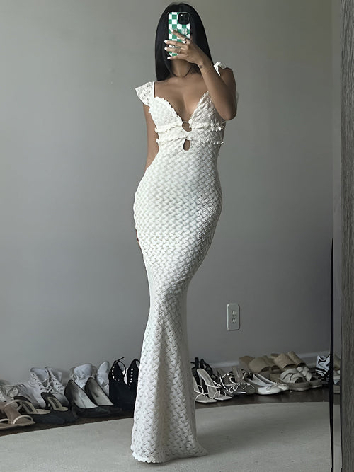 Avelynn White Knitted Maxi Dress