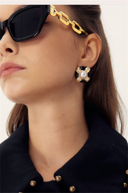Vintage Old Money Pearl Earrings