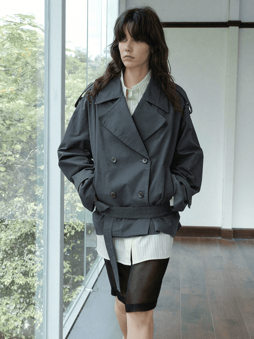 Éliane Oversized Tailored Cropped Trench