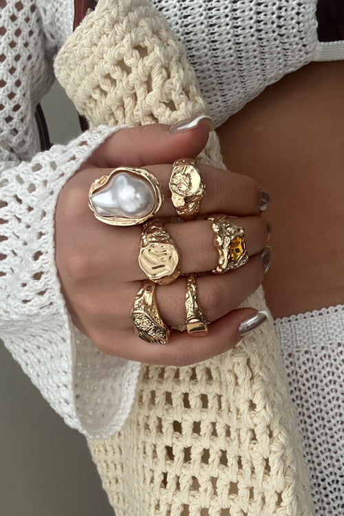 Diamond Retro Flower Ring